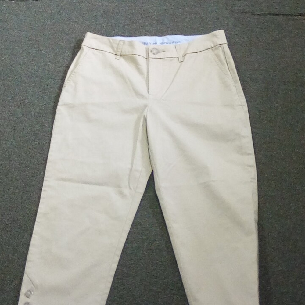 KhaKi pants